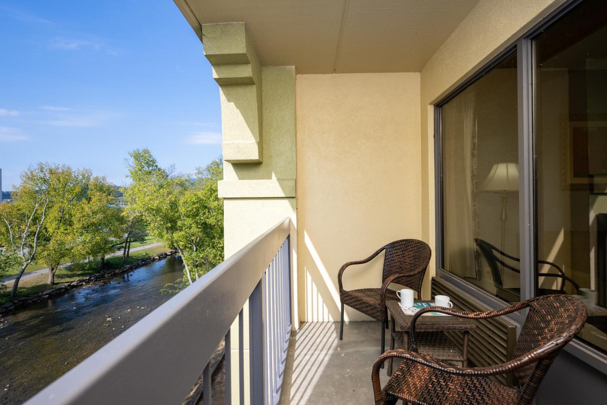 The Inn On The River พิเจนฟอร์จ ภายนอก รูปภาพ